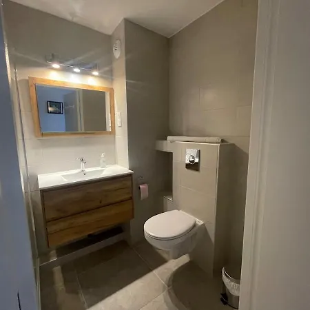 With Port View Terrace With Ac Antibes